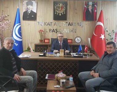 AK OCAKLARIN TOKAT ŞUBE BAŞKANINA HAYIRLI OLSUN ZİYARETİ