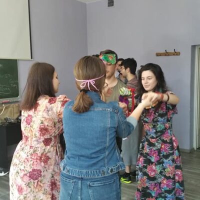 KUKLA TİYATROSU