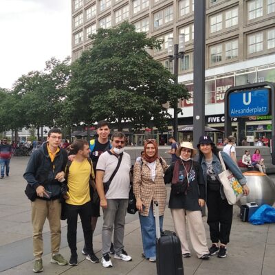 MY FRIENDSHIP WITH THE PLANET PROJE KATILIMCILARI BERLİNDE