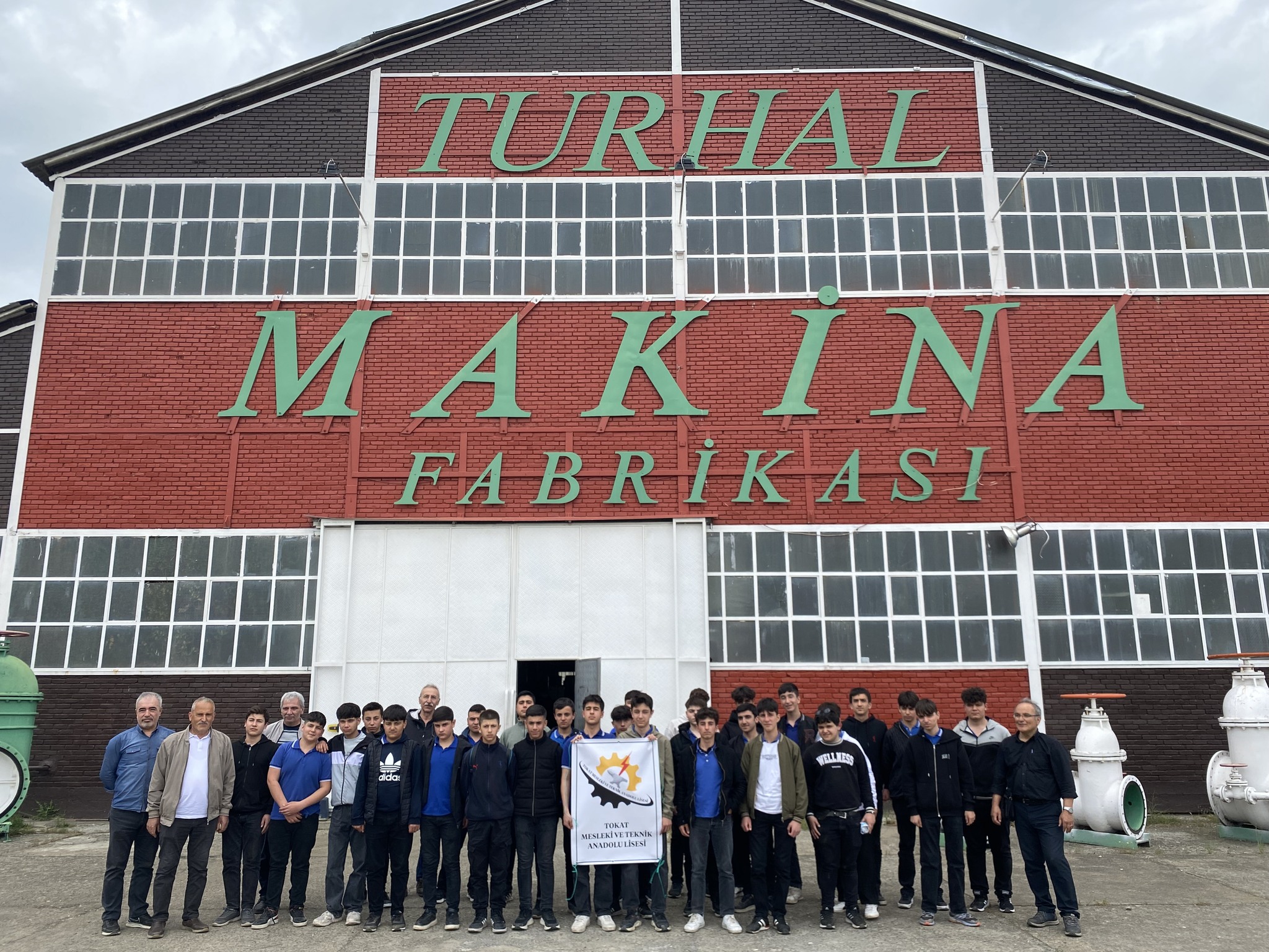 Tokat MTAL Öğrencileri Turhal Makine Fabrikasını Gezdi
