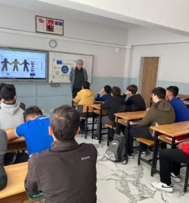 UNITYSTREAM Projesi Kapsamında Tokatlı Gençlere Dijital Yetkinlik, Avrupa Değerleri ve Aktif Vatandaşlık Eğitimleri Verildi